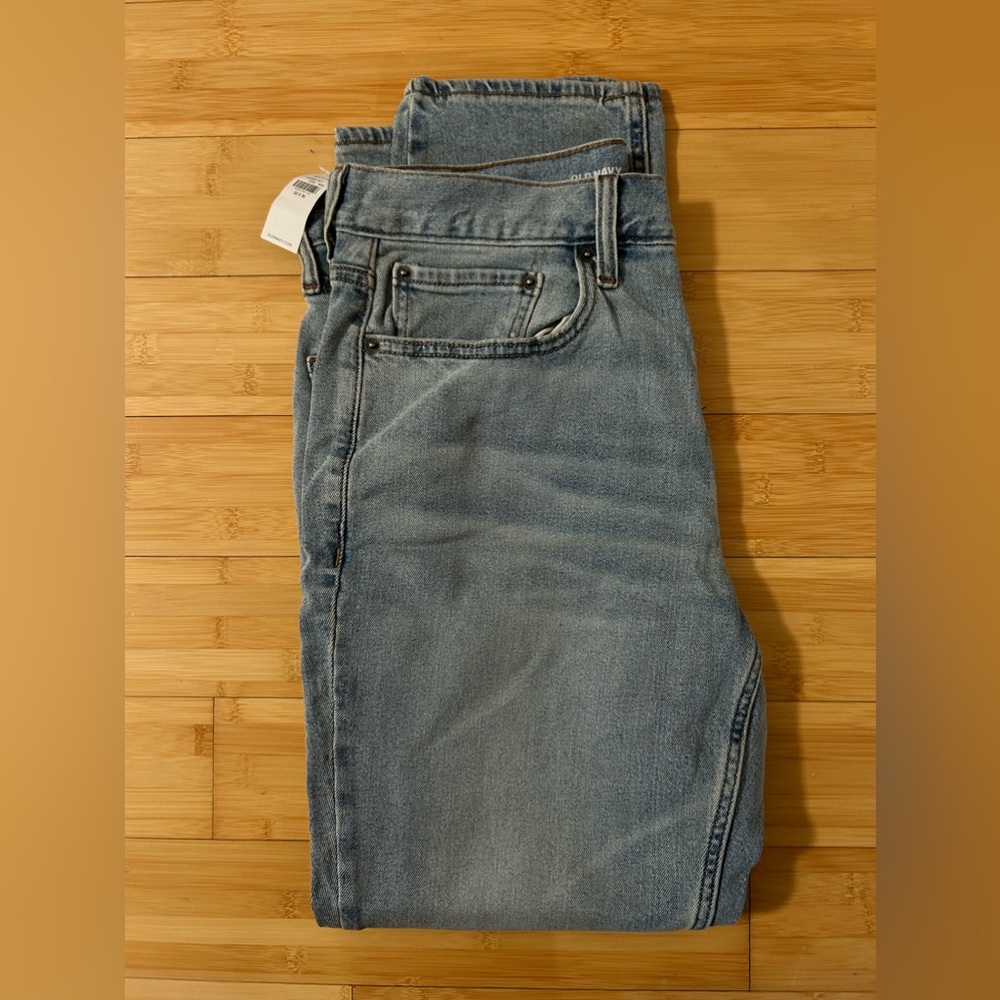 Old Navy Athletic Taper Built in Flex Light Blue 32X30